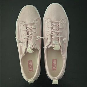 Keds Women's kickback Light Pink Canvas Slip on sneakers. EC